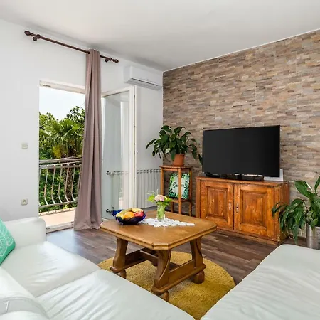 Apartment Rumac